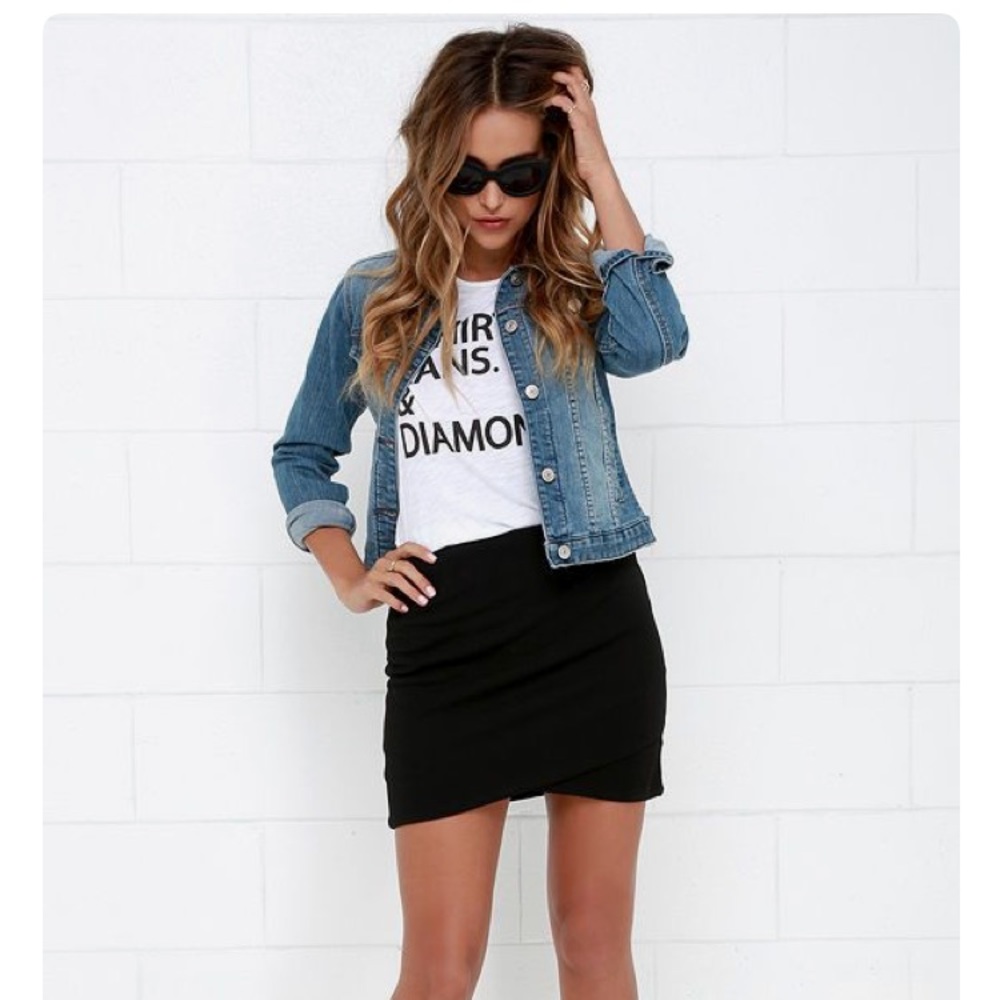 Black Classic Mini Skirt